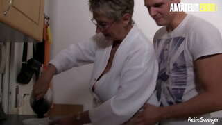 REIFE SWINGER - #Erna - пума но ас пиосмурт вылэ бадӟым люкетэз похотливый жопа тэтчаны отсасывать